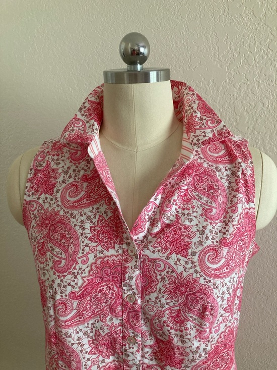 Talbots Tops - Talbots Pink and White Paisley Sleeveless Non-Iron Button-Down